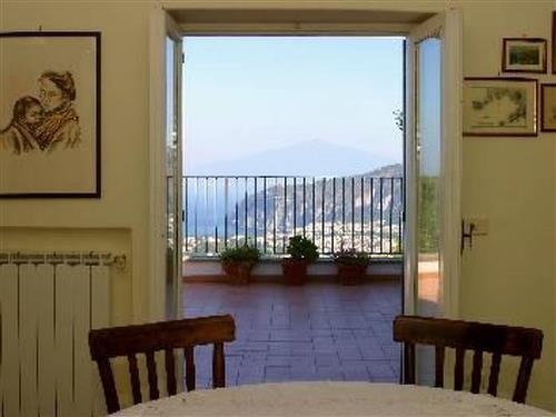 Ferienwohnung - 4 Personen -  - Colli Fontanelle - 80065