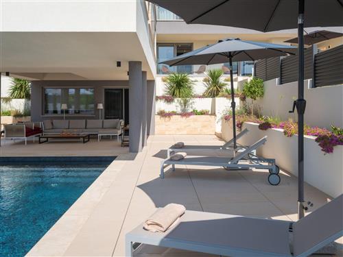 Holiday home - 9 persons -  - Petrcane - 23231