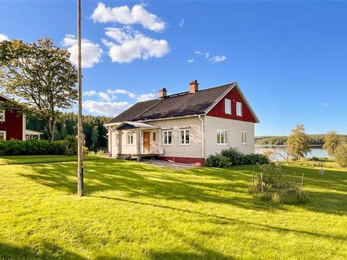 Holiday Home/Apartment - 8 persons -  - Brandsbol Udden - Arvika - 671 95 - Klässbol