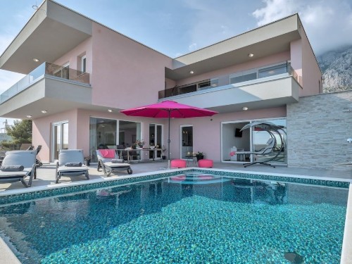 Ferienhaus - 10 Personen -  - 21300 - Makarska