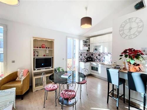 Holiday Home/Apartment - 7 persons -  - 06400 - Cannes