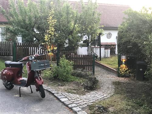 Holiday Home/Apartment - 3 persons -  - Am Schulberg - 2185 - Prinzendorf An Der Zaya