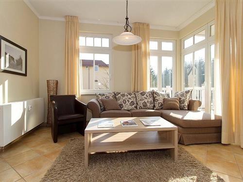 Holiday Home/Apartment - 4 persons -  - Ostseeallee - 18225 - Ostseebad Kühlungsborn