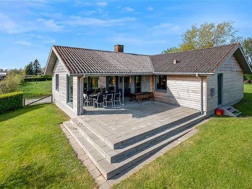 Sommerhus - 8 personer -  - Pøt Strandby - Pøt Strandby - 7130 - Juelsminde