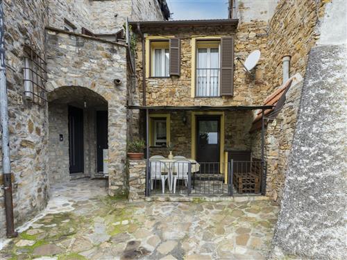 Sommerhus - 4 personer -  - Imperia - 18100