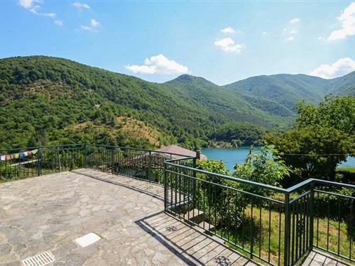 Sommerhus - 6 personer -  - Via dei Fiori - Vagli - 55030 - Vagli Di Sotto