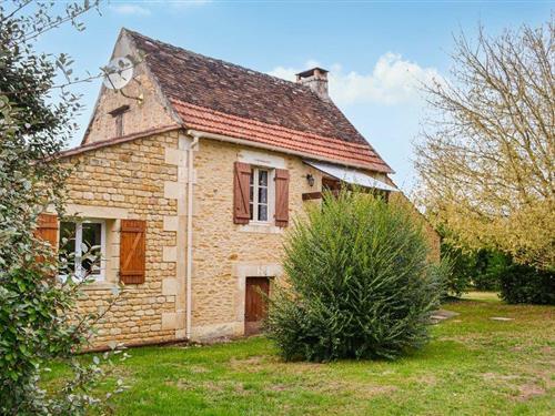 Holiday home - 3 persons -  - route de Mouscard - Mouscard - 24260 - St Chamassy