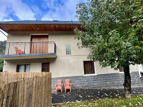 Holiday apartment - 8 persons -  - 63240 - Mont-Dore