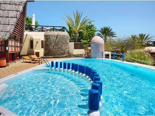 Holiday Home/Apartment - 6 persons -  - Pablo Picasso, - 35100 - Bahía Feliz