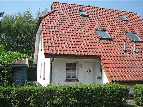 Holiday Home/Apartment - 8 persons -  - Rämel 13 a - 18374 - Zingst