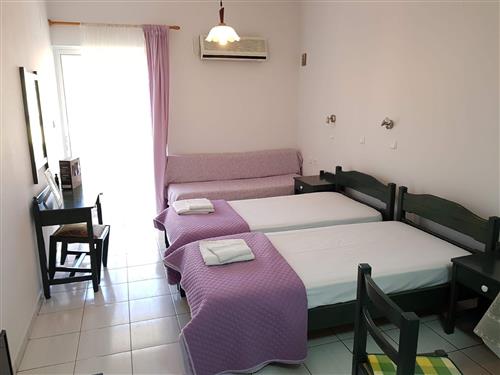 Holiday Home/Apartment - 3 persons -  - Palea Ethniki Odos Kissamou Chanion - 731 00 - Daratsos