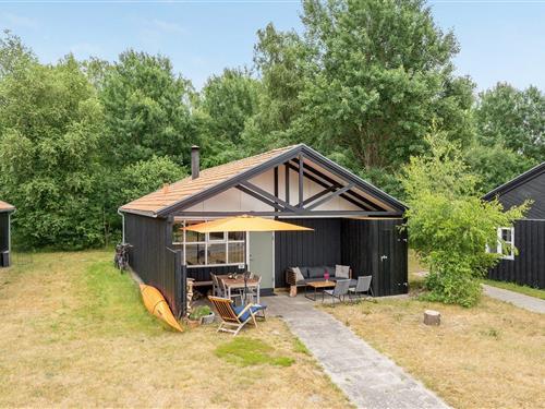 Sommerhus - 6 personer -  - Bøtølundvej - Marielyst - 4873 - Væggerløse