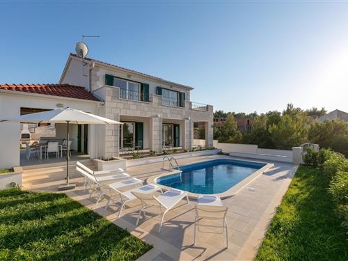 Villa - 8 personer -  - 21405 - Milna