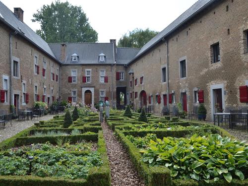 Feriehus - 8 personer -  - 6245KD - Mesch-Eijsden