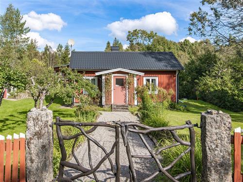 Holiday home - 6 persons -  - Holmsjö - 37033