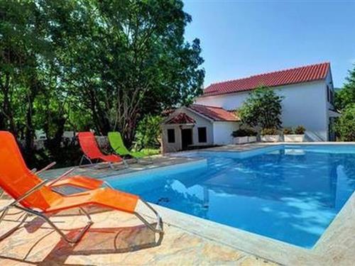 Holiday home - 8 persons -  - Bisko - 21232 - Bisko