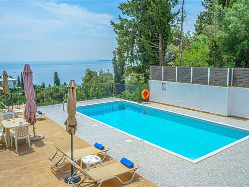 Holiday Home/Apartment - 4 persons -  - ZEUS 2 pool apartment - 49083 - Nisaki