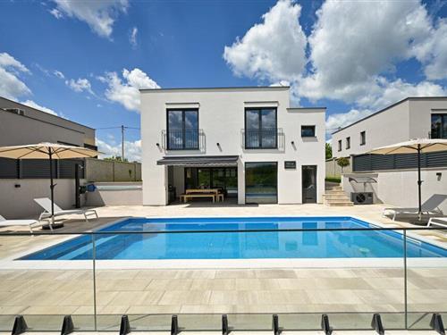 Holiday home - 8 persons -  - Maglenca - Bjelovar - Maglenca - 43226 - Maglenca