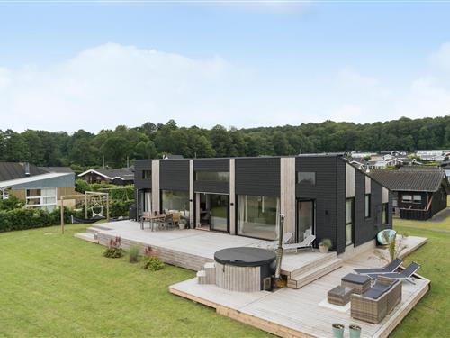 Sommerhus - 8 personer -  - Rugmarken - Grønninghoved - 6093 - Sjølund