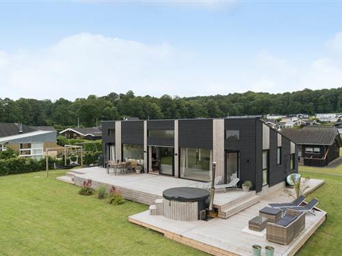 Sommerhus - 8 personer -  - Rugmarken - Grønninghoved - 6093 - Sjølund