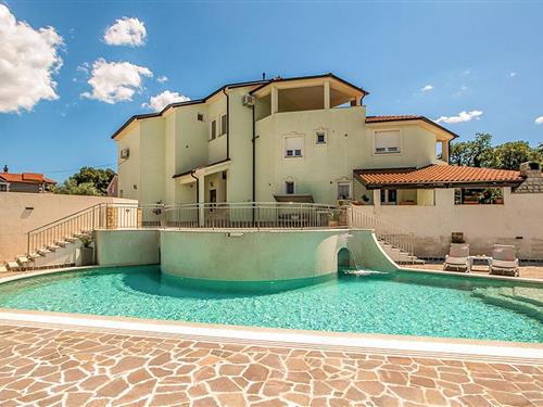 Holiday apartment - 4 persons -  - Fazanska cesta - 52100 - Pula