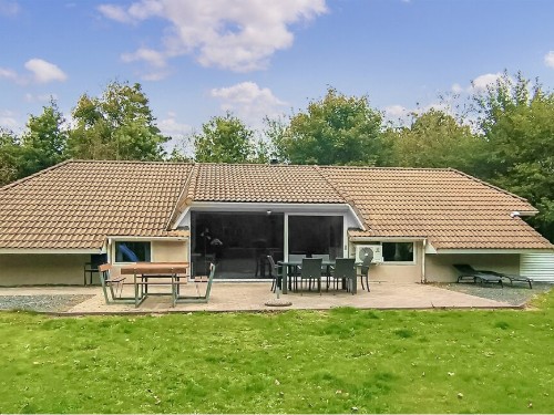 Sommerhus - 8 personer -  - Fyrrelunden - Jegum - 6840 - Oksbøl