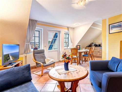 Holiday Home/Apartment - 5 persons -  - Bahnhofstraße - 17449 - Trassenheide