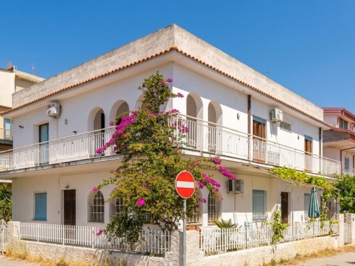 Holiday apartment - 4 persons -  - Via Vela Localita Marinella - 89812 - Pizzo