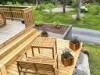 Image 4 - Outside