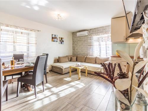 Sommerhus - 6 personer -  - Pomer - Medulin-Pomer - 52100 - Pomer