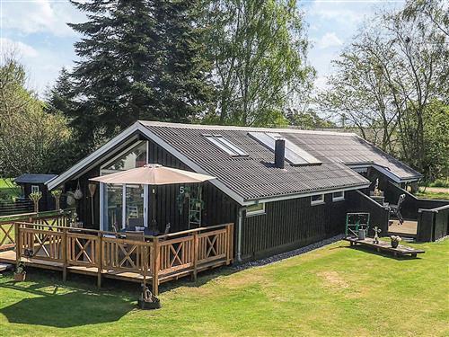 Sommerhus - 6 personer -  - Alperosevej - Marielyst - 4873 - Væggerløse