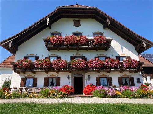 Bauernhof - 4 persons -  - Vachenlueger Straße - 83454 - Anger