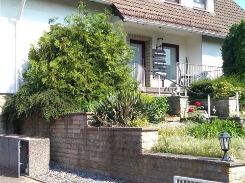 Ferienhaus - 4 Personen -  - Bückebergstraße - 31707 - Heeßen