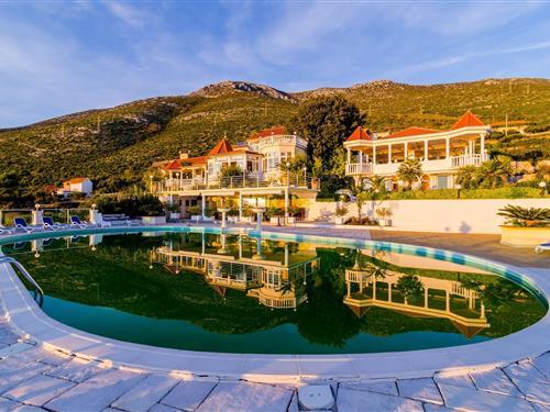 Holiday apartment - 4 persons -  - 20250 - Orebic