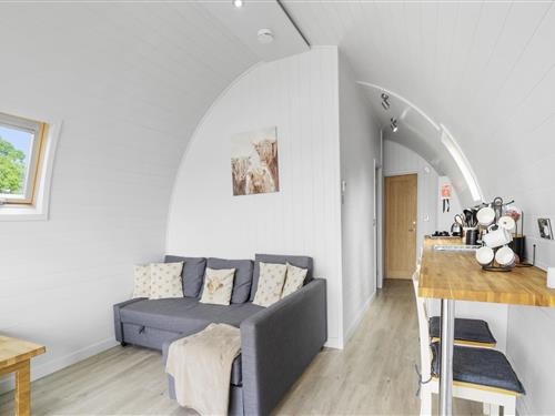 Chalet - 6 persons -  - SG13 7NT - Hertford