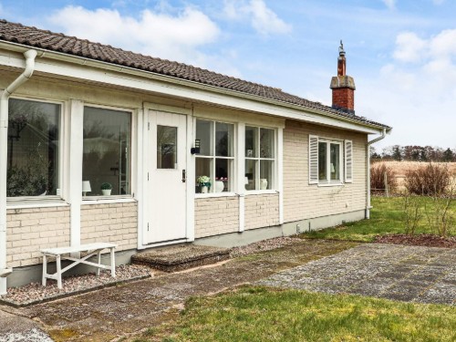  - 8 personer -  - Järvvägen - 31261 - Mellbystrand