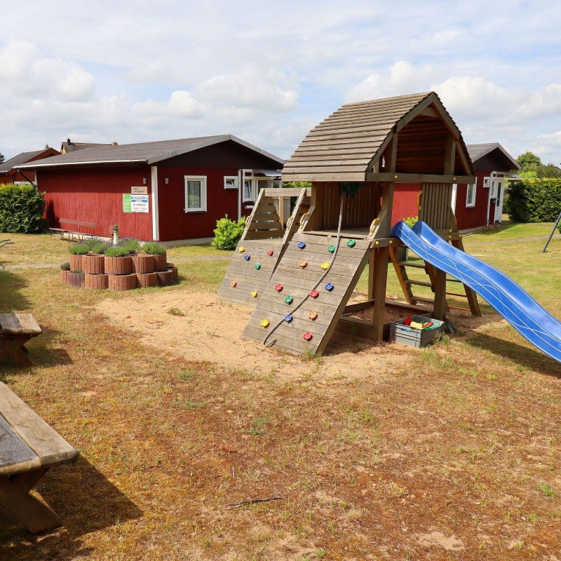 Sommerhus - 4 personer -  - Kölpinseer Weg 6 /Einfahrt nur über B 111 möglich - 17459 - Koserow