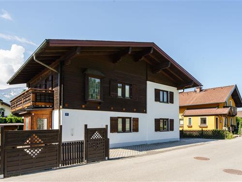 Holiday Home/Apartment - 10 persons -  - 5671 - Bruck An Der Großglockner