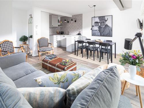 Holiday apartment - 5 persons -  - Dünenstraße - 26571 - Juist