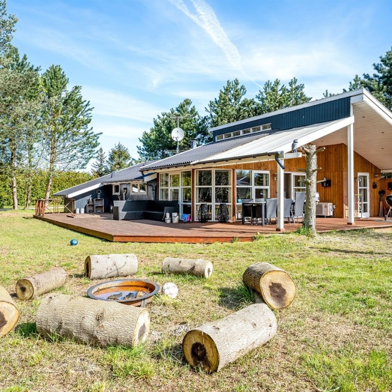 Sommerhus - 11 personer -  - Torilisvej - Marielyst - 4873 - Væggerløse