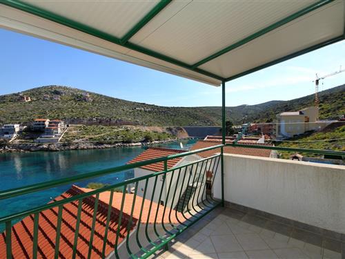 Holiday apartment - 3 persons -  - Bilo - 22202 - Bilo