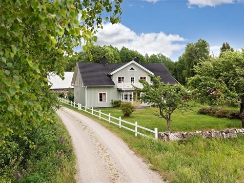 Holiday home - 7 persons -  - Skogsholm/Skogsryd - Tingsryd - 360 24 - Linneryd