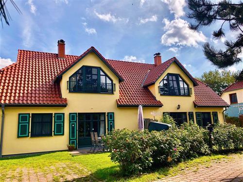 Ferienhaus - 4 Personen -  - Am Leuchtfeuer - 18347 - Wustrow