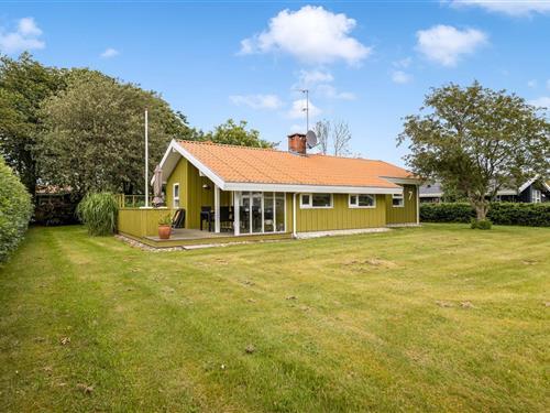 Holiday home - 6 persons -  - Harvigs Strandpark - Øster Hurup - 9560 - Hadsund