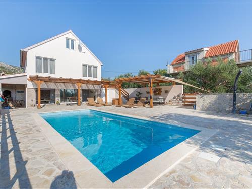 Holiday home - 5 persons -  - 22000 - Šibenik