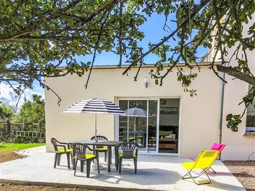 Holiday home - 4 persons -  - Longues-Sur-Mer - 14400