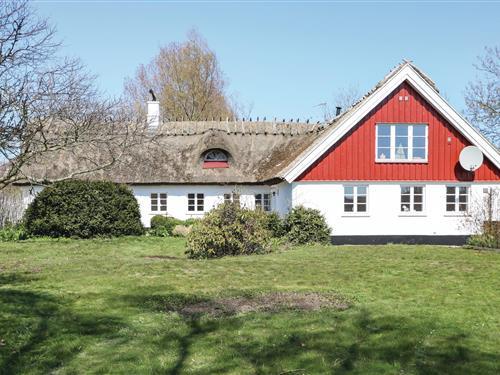 Holiday home - 8 persons -  - Flintyxevägen - Ystad - 271 78 - Löderup