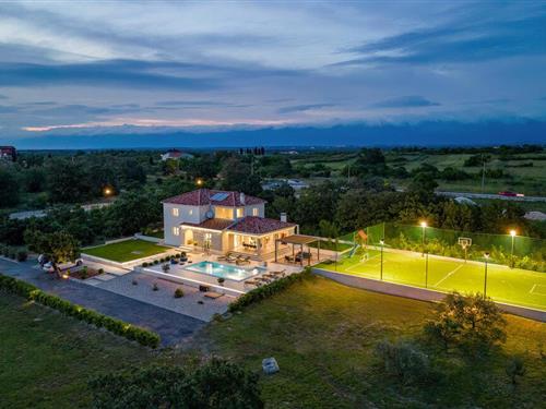 Sommerhus - 10 personer -  - Ulica kneza Branimira - Zadar-Murvica - 23000 - Murvica