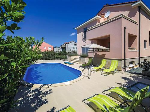 Fritidshus - 10 personer -  - Cesta dr. Franje Tudmana - Trogir-Kastel Luksic - 21215 - Kastel Luksic