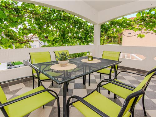 Ferielejlighed - 4 personer -  - Ulica Prezida XVII - 23234 - Vir